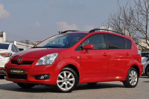 Corolla Verso Toyota Corolla Verso
------
Detalii Auto: 
A...