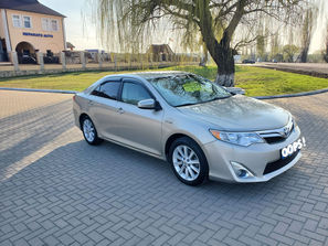 Camry Toyota Camry
------
Vind masina personala. 
...