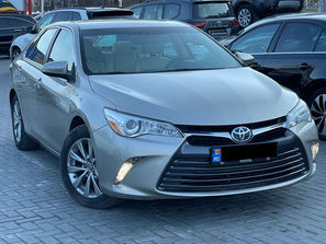 Camry Toyota Camry
------
CREDIT - LEASING - SCHIMB...