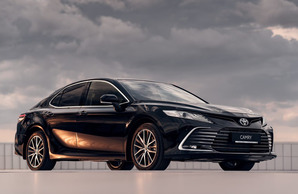 Camry Toyota Camry
------
TOYOTA Camry de la 29.500...