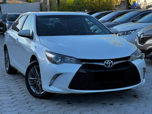 Camry Toyota Camry
------
CREDIT - LEASING - SCHIMB...