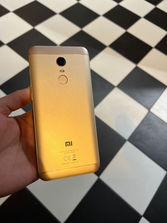 Samsung Xiaomi Redmi 5Plus 3/32gb ideal !
------
Star...