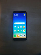 Samsung Xiaomi rădmi 5.
------
Lucriază tot bine doar...