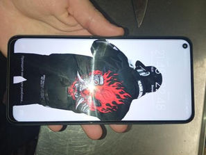 Samsung Продаю телефон
------
Продаю телефон в хороше...