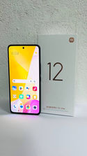 Samsung Xiaomi 12 Lite
------
stare buna cutie si inc...