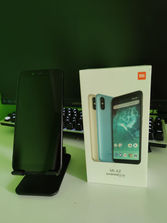 Samsung Vând telefon Xiaomi Mi A2
------
Vând urgent ...