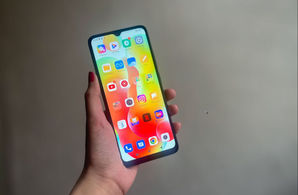 Samsung Xiaomi Redmi 12C de la 72 lei lunar! Garanție 2...