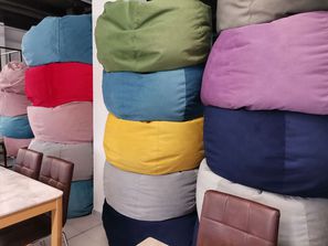 Mobilier Bean Bag-uri de toate culorile
------
Destina...