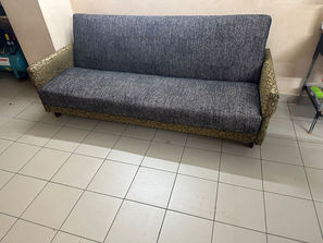 Mobilier Новый диван книжка,натуральное дерево.
------
...