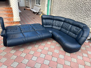 Mobilier Mobila adusă din Germania
------
Mobila adusă...
