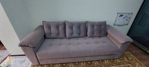 Mobilier Vînd canapea extentibilă
------
Vînd canapea ...