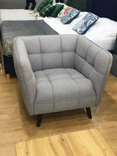 Mobilier Fotoliu confortabil si calitativ.
------
Mate...