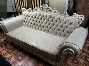 Mobilier новый Диван 20000 lei
------
в стиле Барроко ...