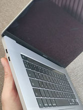 Laptop-uri MacBook Pro 16&quot; A2141 - 2019
------
Late 2019...