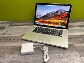 Laptop-uri Apple macbook pro 15 (2010) intel Core i7, 8GB,...
