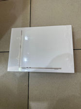 Laptop-uri MacBook Air M2 13.6 2022 512gb Starlight Sigila...