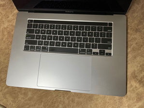 Laptop-uri MacBook Pro 16 2019
------
Stare foarte buna ...