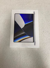 Laptop-uri MacBook Pro 16,2, M1-Max,10C CPU, 32 C GPU, Ram...