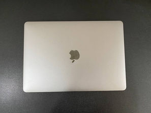 Laptop-uri Apple MacBook Pro 13 2018
------
Продаю Apple...