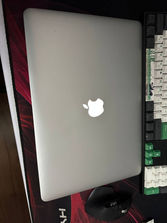 Laptop-uri MacBook 15 (16 RAM i7 265GB)
------
Продам ли...