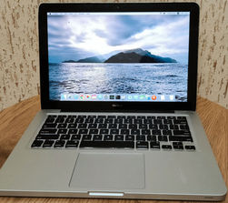 Laptop-uri MacBook Pro (13-inch, Mid 2012)
------
MacBoo...
