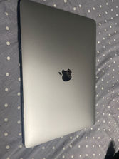 Laptop-uri MacBook Pro 2020
------
Starea tehnica ideala...