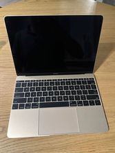 Laptop-uri MacBook 2015
------
Lucreaza bine

Doar lap...