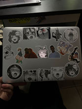 Laptop-uri MacBook Pro 2013
------
Lucreaza tot perfect ...