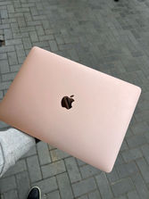 Laptop-uri MacBook Air 13 2020 8/500gb
------
MacBook Ai...
