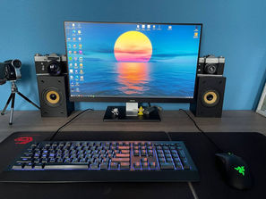 Calculatoare de masa Продам игровой ПК
------
Продам хороший игров...