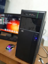 Calculatoare de masa Calculator ca nou !!! 4 nuclee 8gb ram Mai ieft...