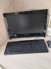Calculatoare de masa Продам моноблок Lenovo
------
Продам моноблок...