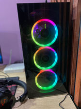 Calculatoare de masa Игровой компьютер
------
Продам Игровой компь...