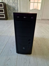 Calculatoare de masa AMD Athlon x2 5000 2.3ghz. 4gb RAM. 250GB HDD
...