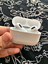 Accesorii Apple Airpods PRO (Реплика1:1)
------
Наушник...