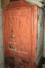 Safeuri Сейф Mosketti
------
Сейф Mosketti, раритет
...