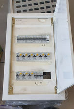 Iluminat Tablou electric cu intrerupatoare.
------
Tab...