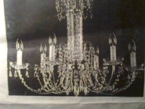 Iluminat Lustra
------
VAND LUSTRA DE CRISTAL FABRICAT...
