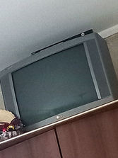 Televizoare Televizor
------
Se vinde televizor LG+ dvd
...