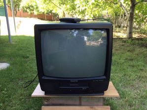 Televizoare Диагональ 51см, встроенный VHS
------
Телевиз...