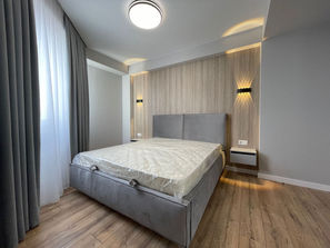 Centru Apartament cu 2 camere, 57 m², Centru, Stăuceni...