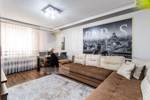 Posta veche Apartament cu 3 camere, 72 m², Poșta Veche, Chi...