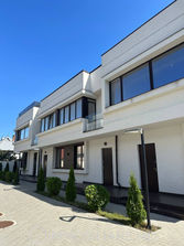 Buiucani Casă în 2 niveluri, sect. Buiucani
------
Vă ...