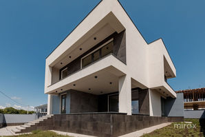 Durlesti Se vinde casă în Durlești, 290 000 euro, 200 mp...