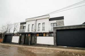 Durlesti Duplex în 2 nivele, 130 mp, Durlești, 119900 €
...