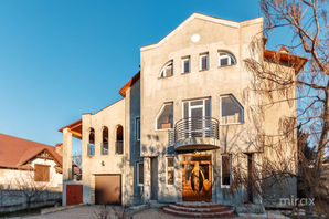 Telecentru Se vinde casă, Trifan Baltă!
------
Se vinde ...