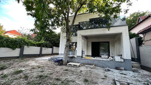 Telecentru Casa Telecentru str. Nucarilor
------
Se vind...
