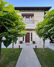 Telecentru Casa 300 m2 6,2 ari in apropiere de parcul Vale...
