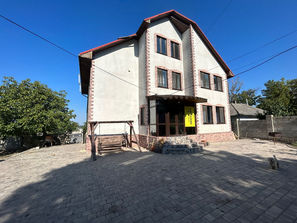 Balti Se vinde casa situată pe stradela Iuri Gagarin ...