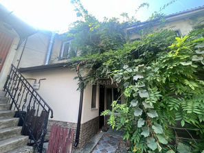 Centru Vânzare casă, Centru, 40 mp + terasa, 61900 €
...
